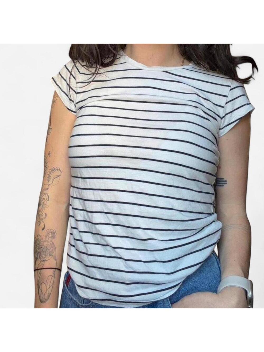 Universal Thread Women's White and Multi Tshirt